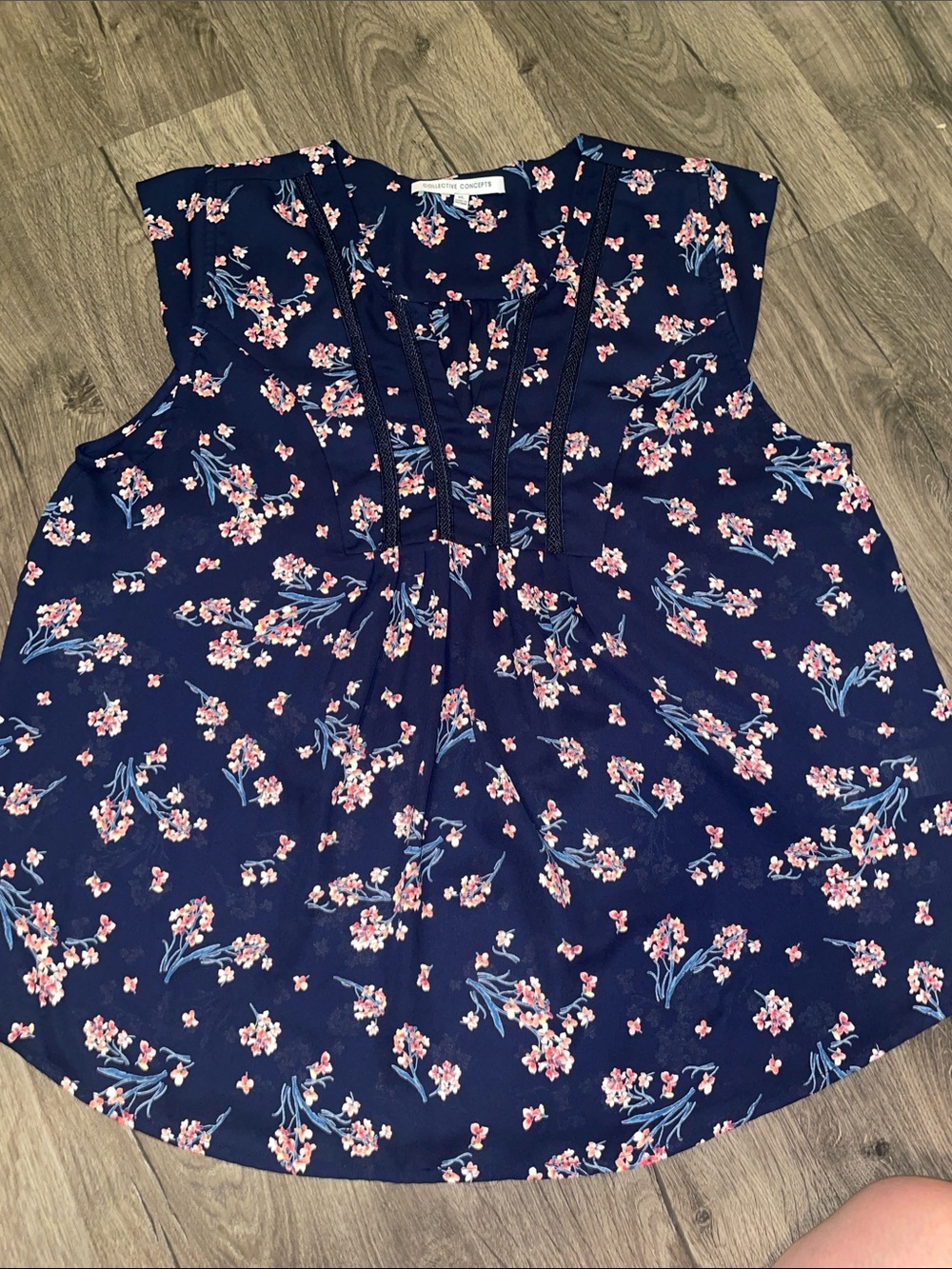 Collective Concepts Navy Floral Sleeveless Camisole with Pink Blooms